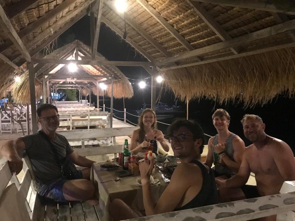 Gita Gili Bungalow ギリ・アイル エクステリア 写真