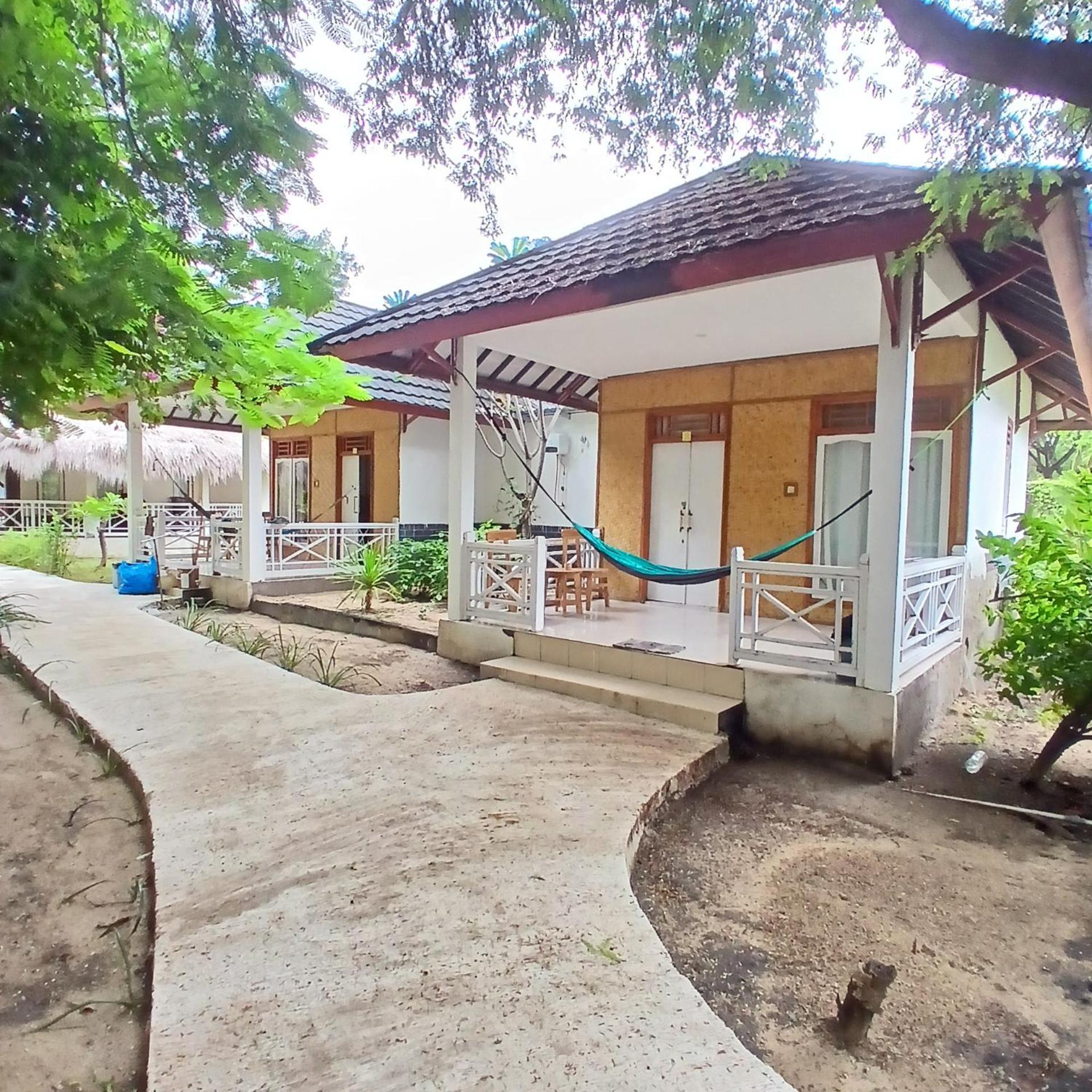 Gita Gili Bungalow ギリ・アイル エクステリア 写真